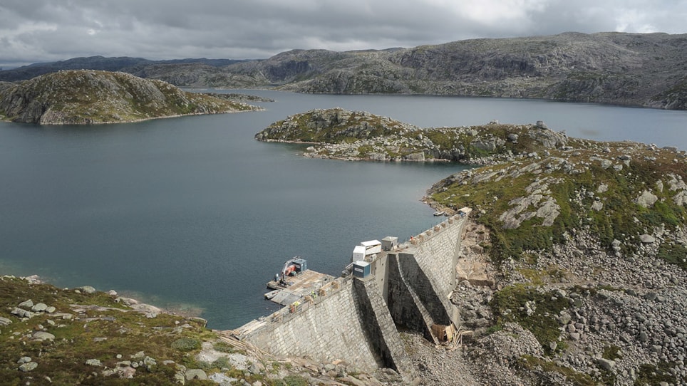 Bilde av Reperasjon av dam Vierkvev